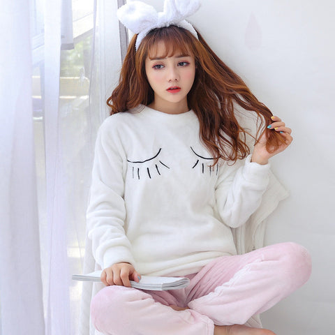 Autumn and Winter Women Pyjamas Sets Thick Warm Coral Velvet Suit Flannel Long Sleeve Female Cartoon Bear Animal Pants Sleepwear