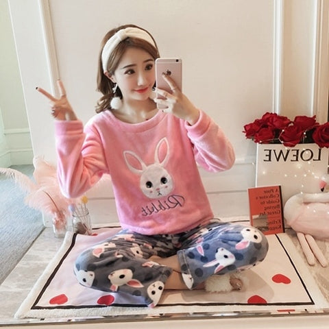 Autumn and Winter Women Pyjamas Sets Thick Warm Coral Velvet Suit Flannel Long Sleeve Female Cartoon Bear Animal Pants Sleepwear